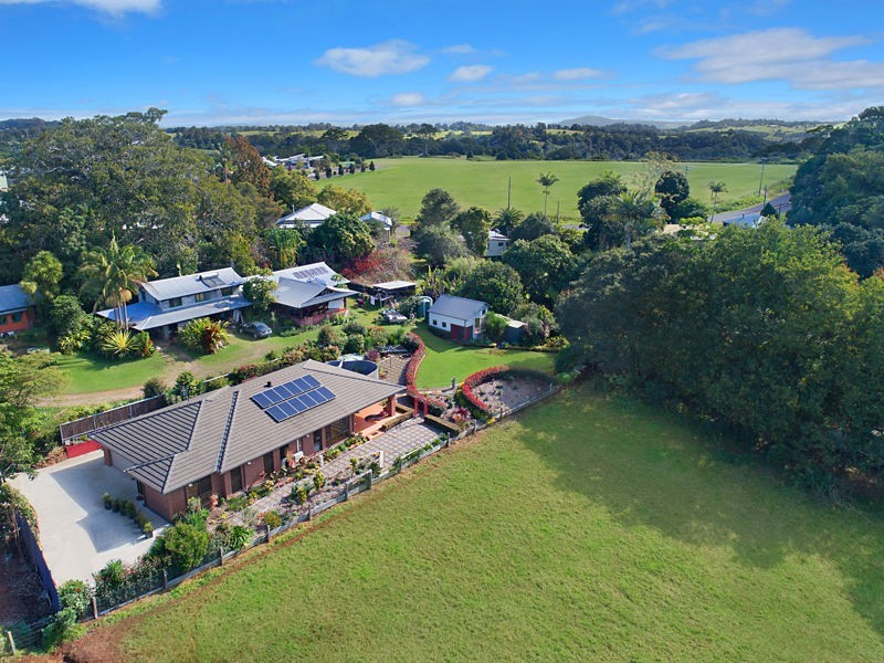 15A Tamarind Street, Maleny QLD 4552