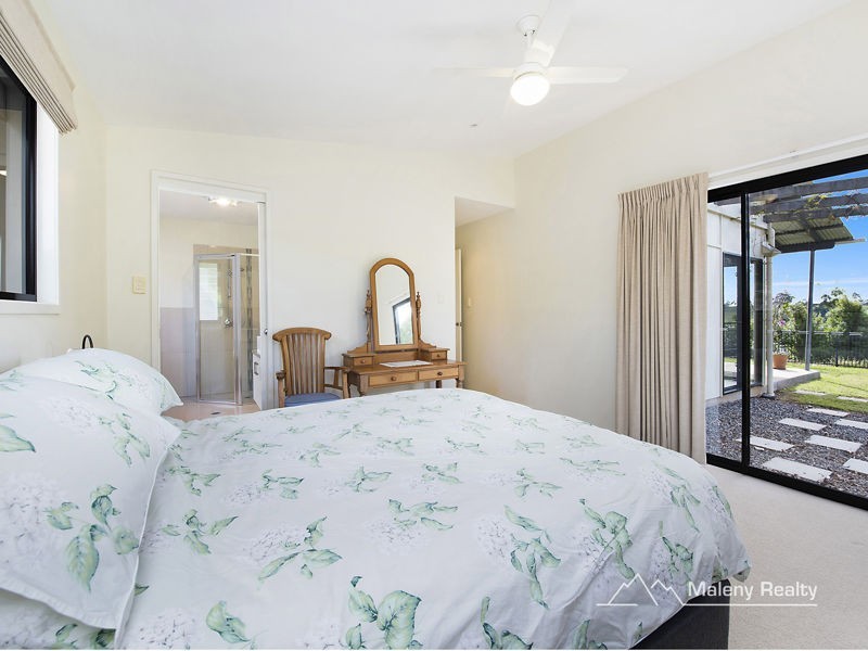 33 Avocado Lane, Maleny QLD 4552