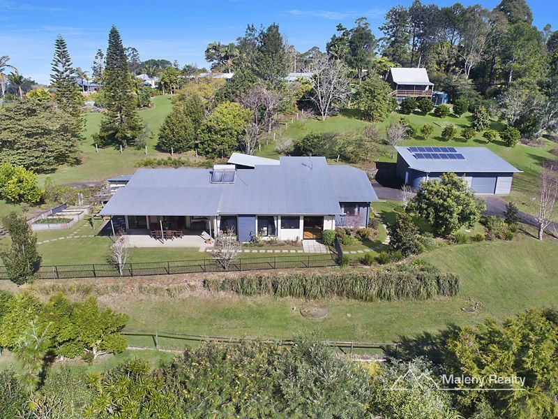 33 Avocado Lane, Maleny QLD 4552