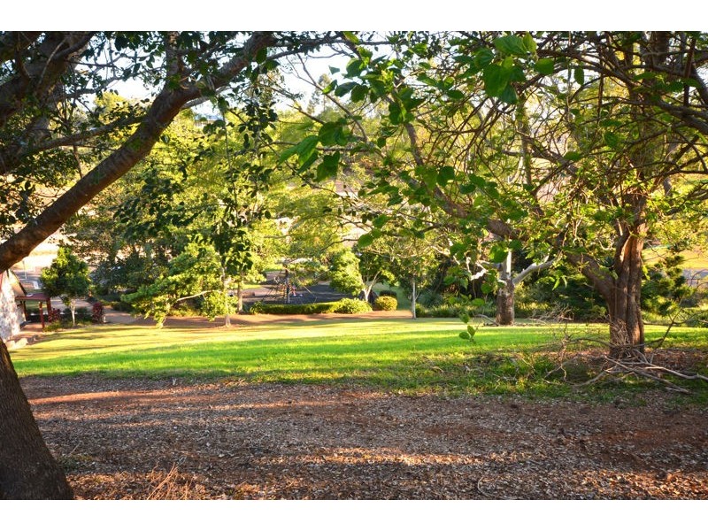 182 Main Street, Montville QLD 4560