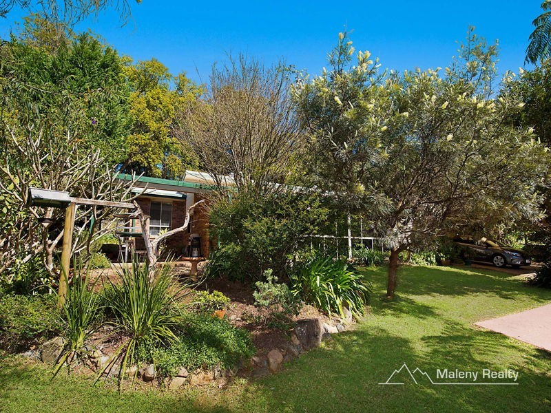 26 Centenary Drive, Maleny QLD 4552