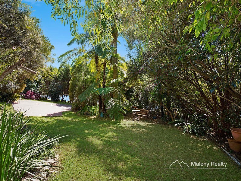 26 Centenary Drive, Maleny QLD 4552