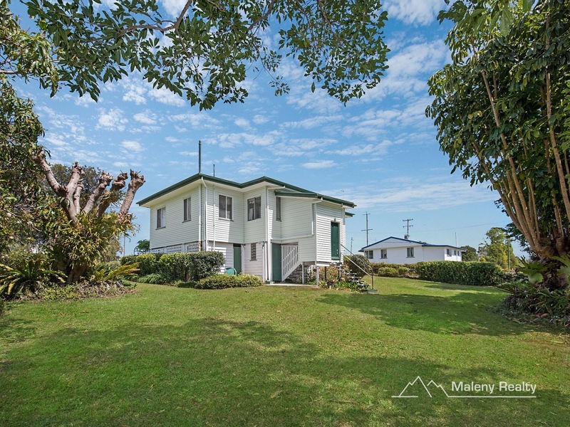 22 Macadamia Drive, Maleny QLD 4552