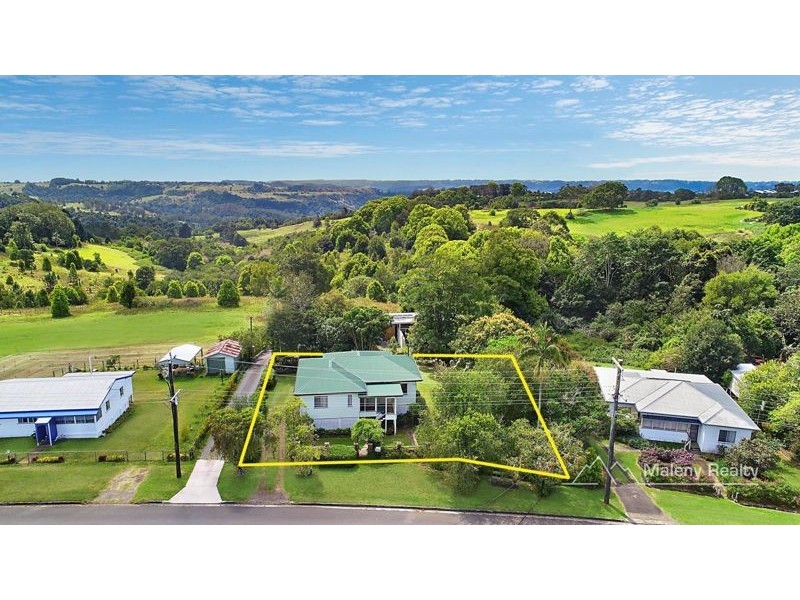 22 Macadamia Drive, Maleny QLD 4552