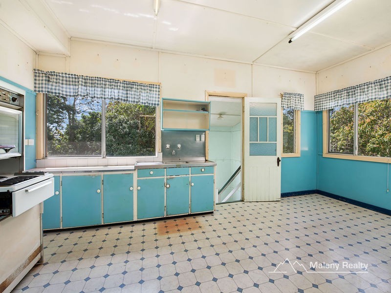 22 Macadamia Drive, Maleny QLD 4552