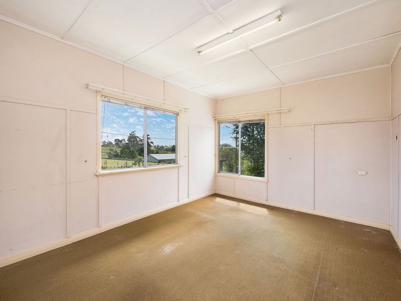 22 Macadamia Drive, Maleny QLD 4552