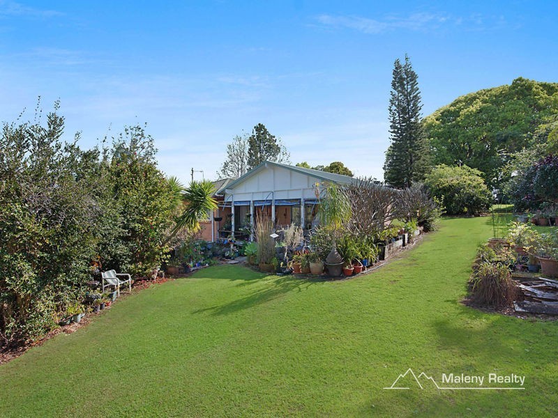 16 Miva Street, Maleny QLD 4552