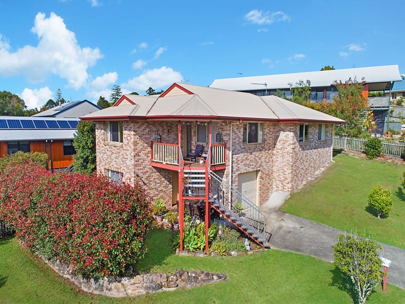 23 Pinewood Circuit, Maleny QLD 4552