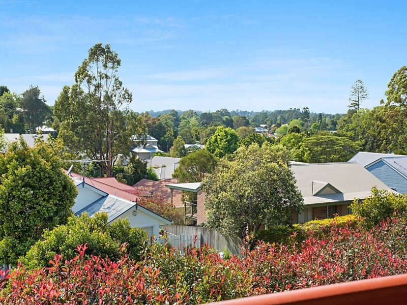 23 Pinewood Circuit, Maleny QLD 4552