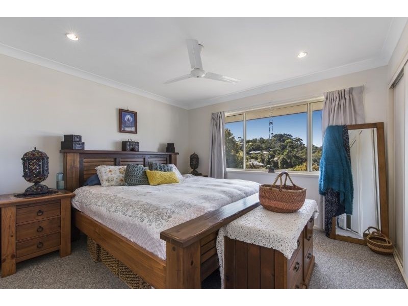 23 Pinewood Circuit, Maleny QLD 4552