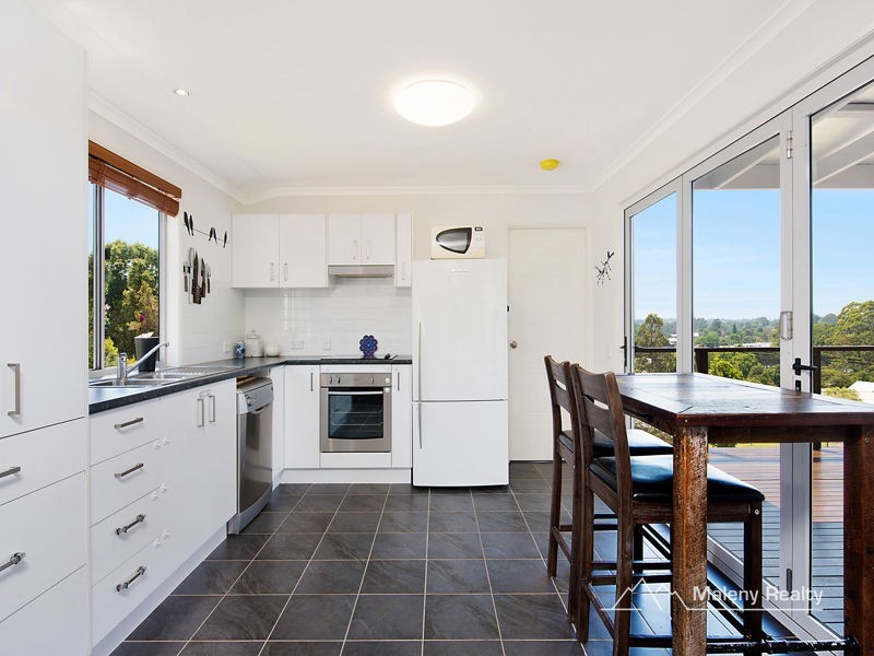 1 Sunnyside Court, Maleny QLD 4552