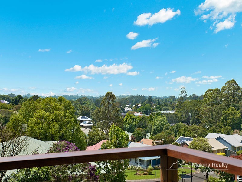 1 Sunnyside Court, Maleny QLD 4552