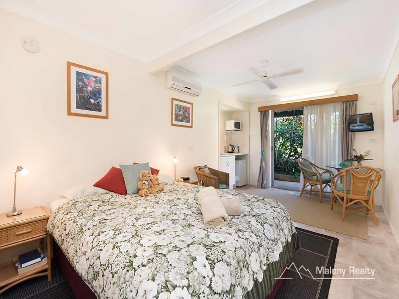 3 Benecke Road, Balmoral Ridge QLD 4552