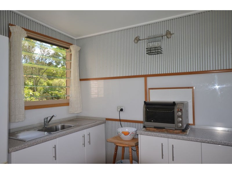 13 Berganns Road, Witta QLD 4552