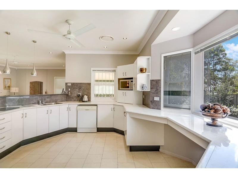 15 Beechwood Road, Balmoral Ridge QLD 4552