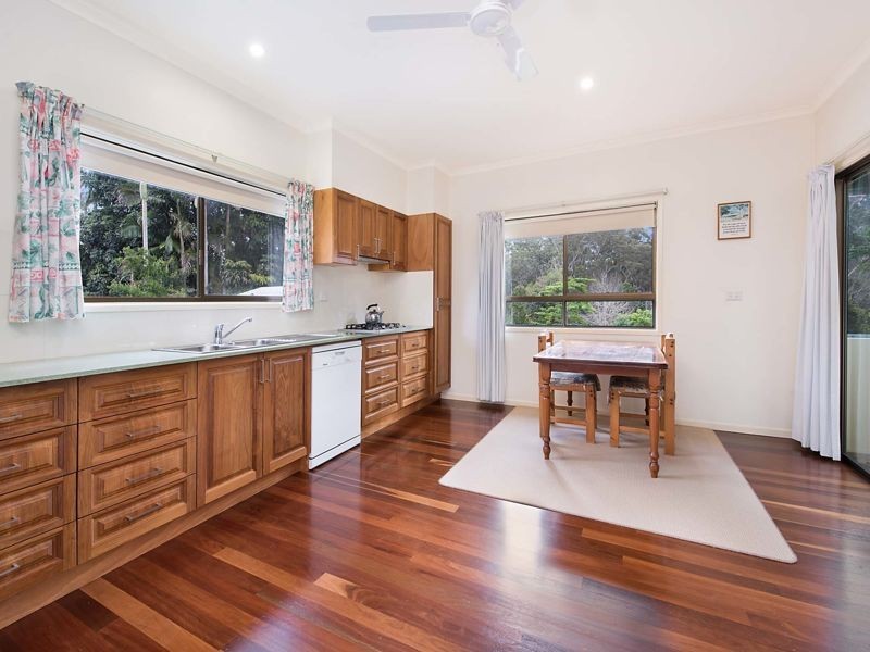 35 Mary Cairncross Avenue, Maleny QLD 4552
