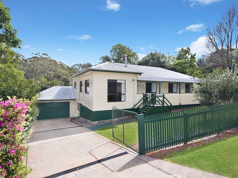 35 Mary Cairncross Avenue, Maleny QLD 4552