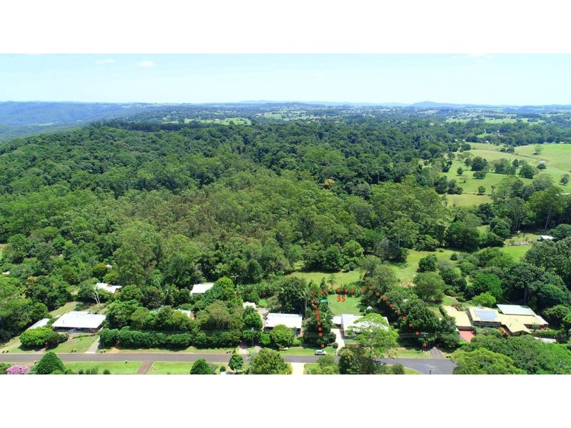 35 Mary Cairncross Avenue, Maleny QLD 4552