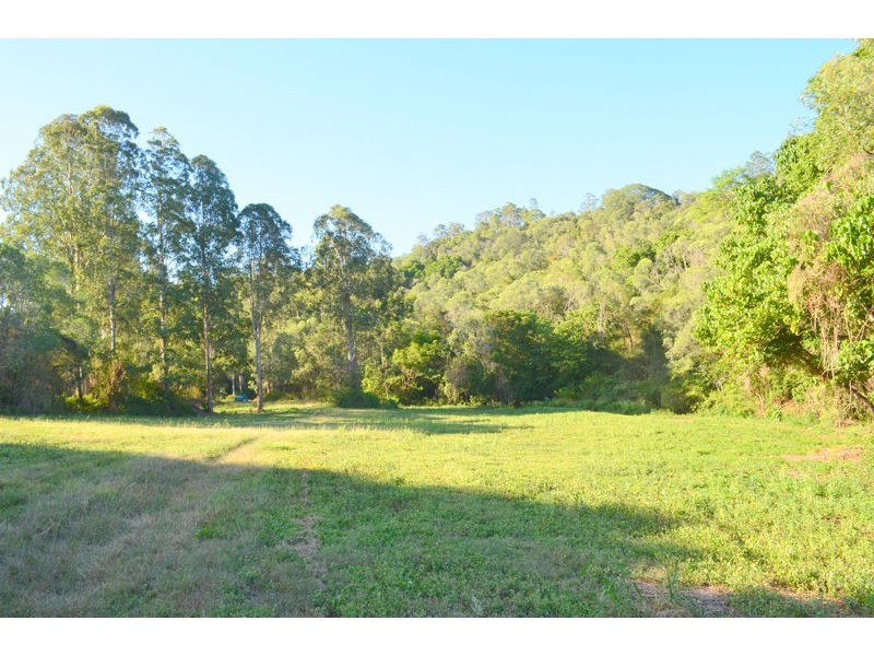 561 Clear Mountain Road, Clear Mountain QLD 4500