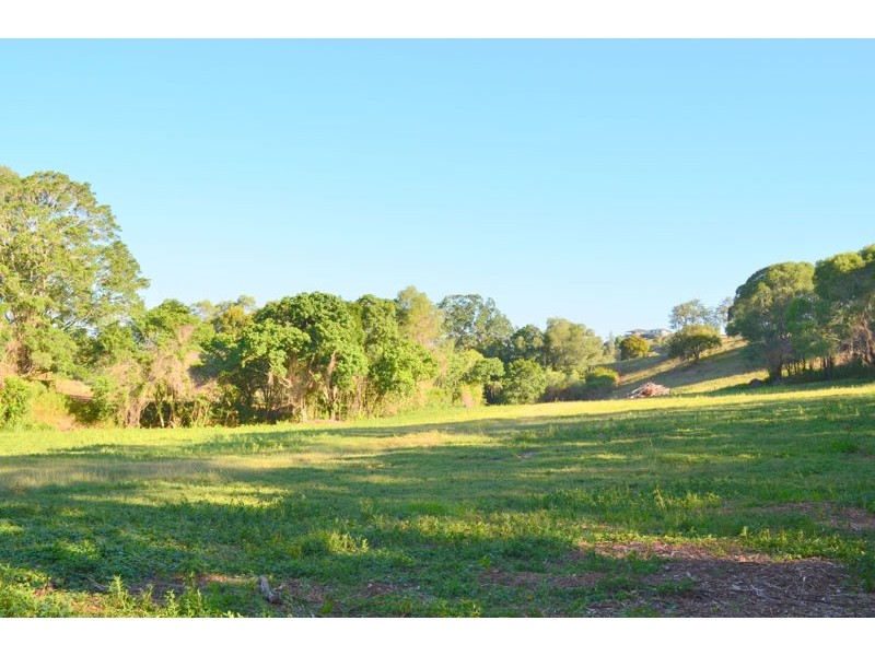 561 Clear Mountain Road, Clear Mountain QLD 4500