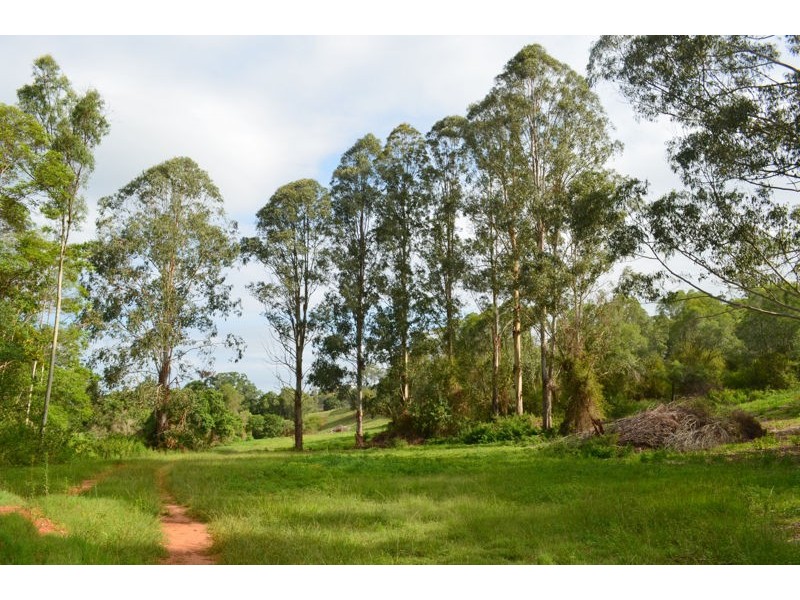 561 Clear Mountain Road, Clear Mountain QLD 4500