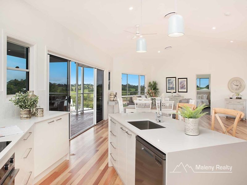 102 Tallowwood Street, Maleny QLD 4552