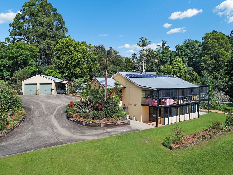 54 Avocado Lane, Maleny QLD 4552