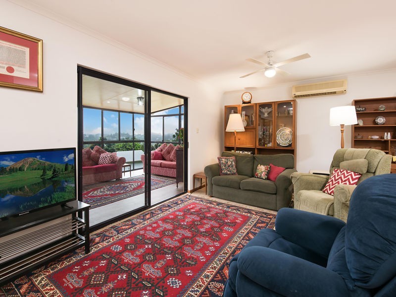 54 Avocado Lane, Maleny QLD 4552