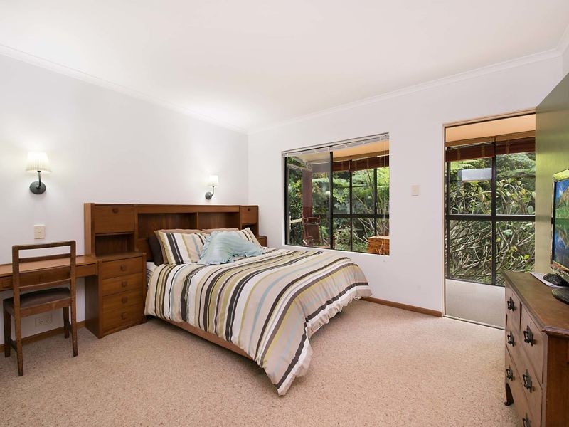 54 Avocado Lane, Maleny QLD 4552