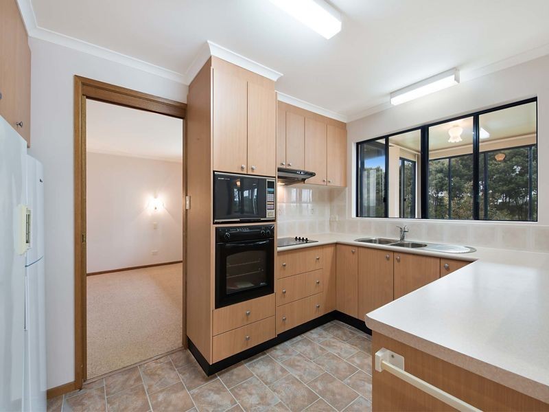 54 Avocado Lane, Maleny QLD 4552