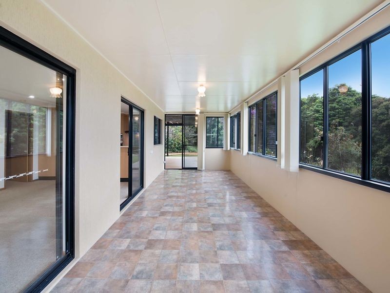 54 Avocado Lane, Maleny QLD 4552