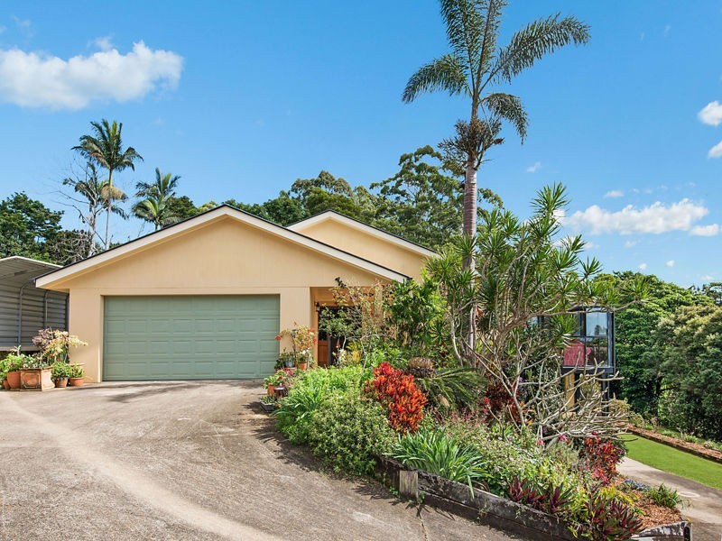 54 Avocado Lane, Maleny QLD 4552