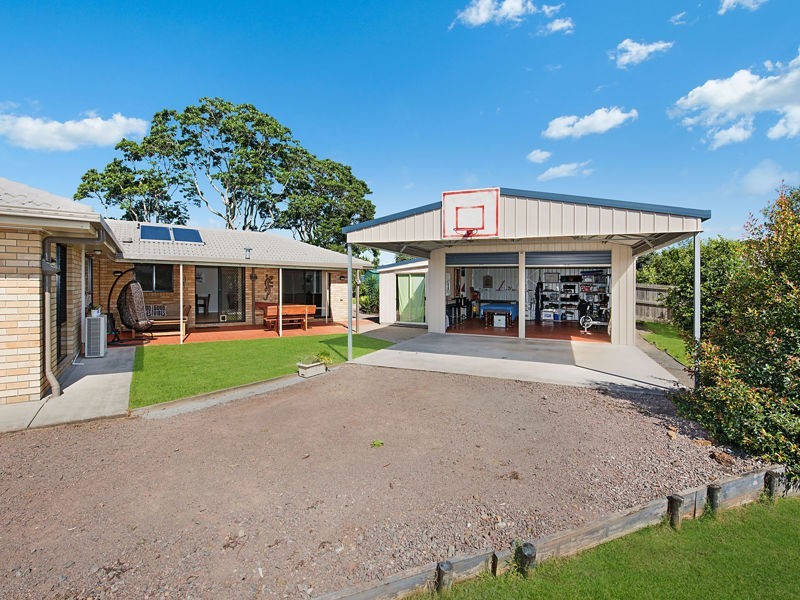 2 Oak Court, Maleny QLD 4552