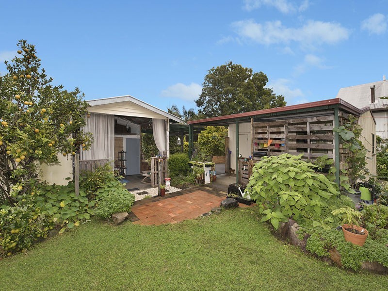 42 Coral Street, Maleny QLD 4552
