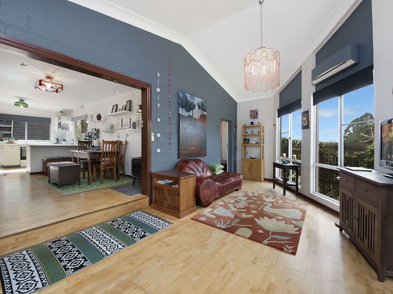 42 Coral Street, Maleny QLD 4552