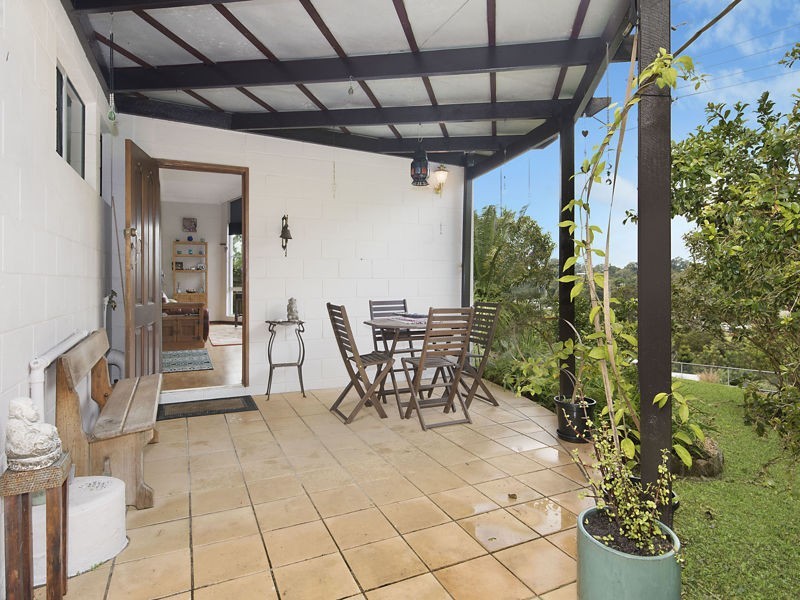 42 Coral Street, Maleny QLD 4552