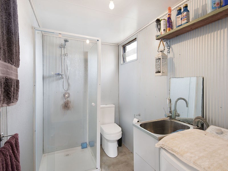 42 Coral Street, Maleny QLD 4552