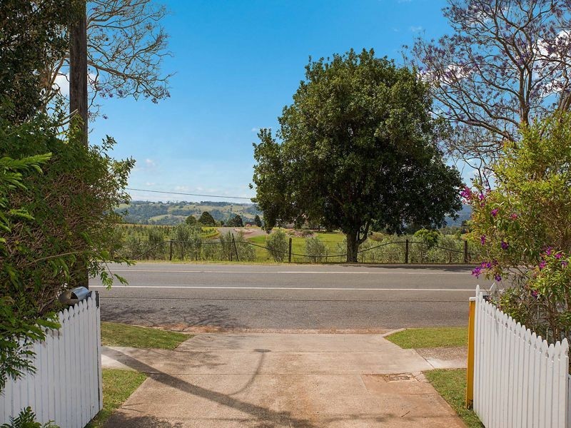 43 Macadamia Drive, Maleny QLD 4552