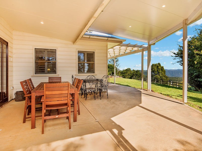 169 Burnett Lane, Wootha QLD 4552