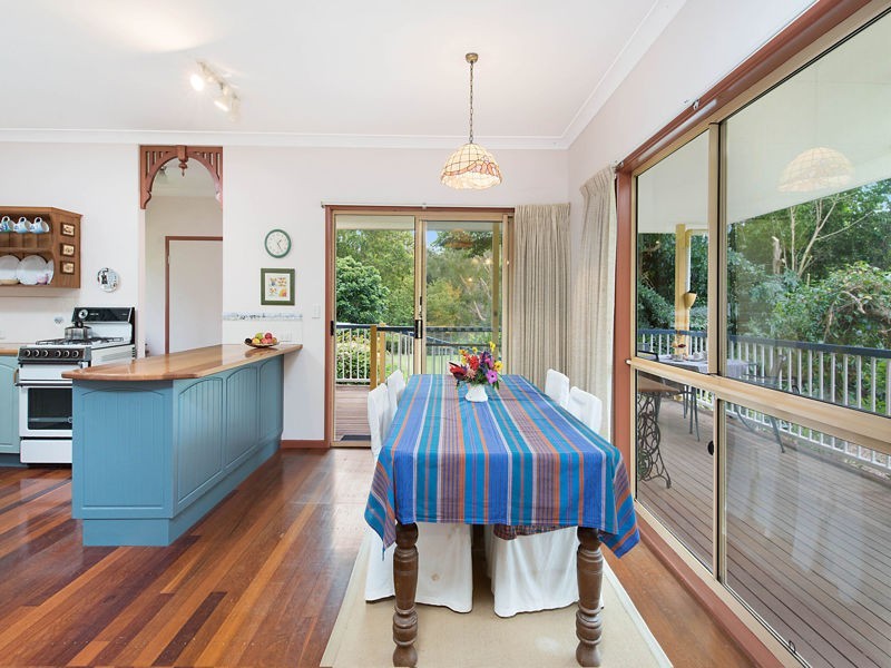 54 Mountain View Road, Maleny QLD 4552