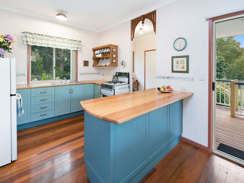 54 Mountain View Road, Maleny QLD 4552