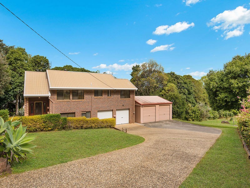 3 Glasshouse Parade, Maleny QLD 4552