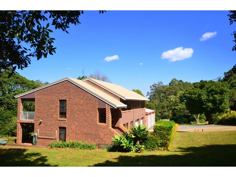 3 Glasshouse Parade, Maleny QLD 4552