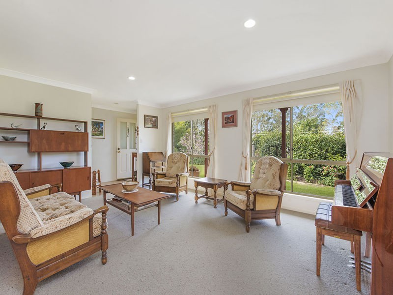 1 Gibson Avenue, Maleny QLD 4552