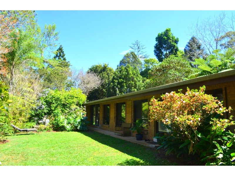 13 Treehaven Way, Maleny QLD 4552