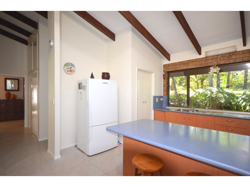 13 Treehaven Way, Maleny QLD 4552