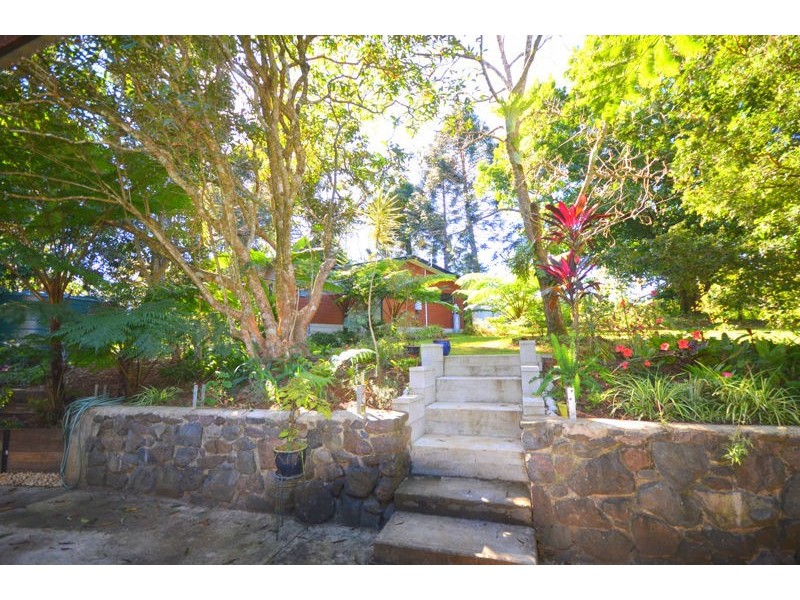 13 Treehaven Way, Maleny QLD 4552