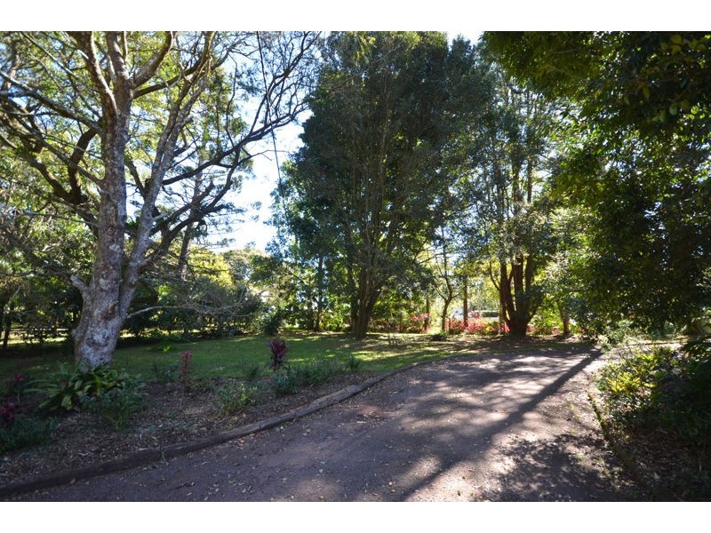 13 Treehaven Way, Maleny QLD 4552