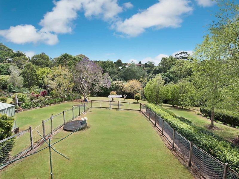 62 Avocado Lane, Maleny QLD 4552