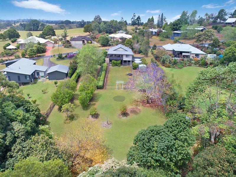 62 Avocado Lane, Maleny QLD 4552